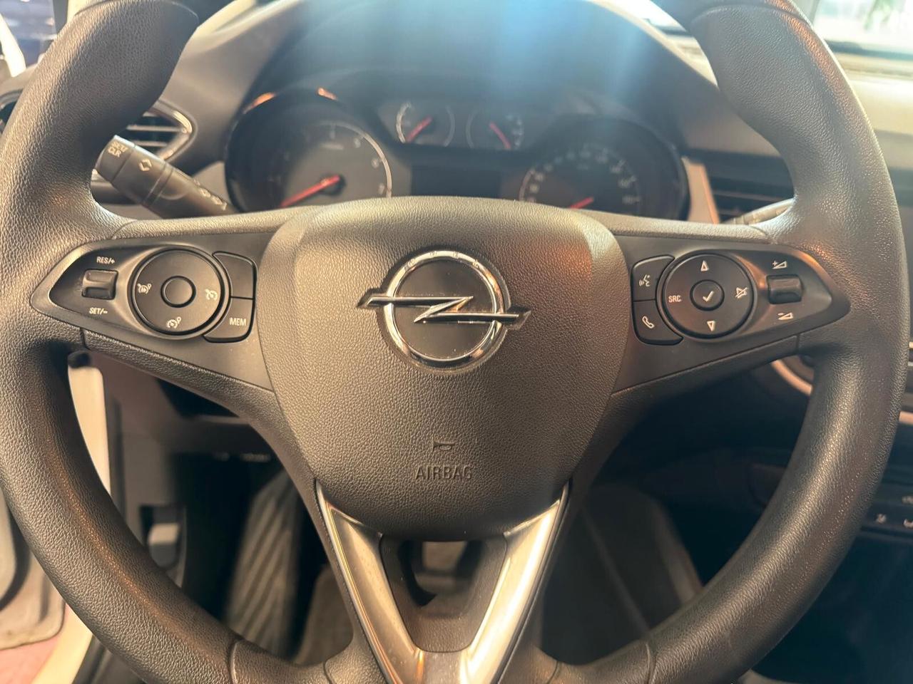 Opel Crossland 2019 1.2 Benzina 61 KW 140.000 KM