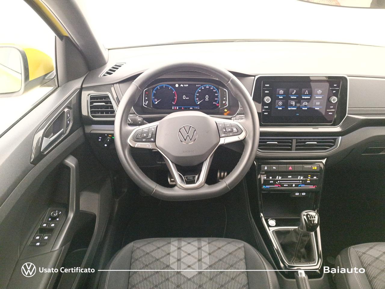 Volkswagen T-Cross 1.0 tsi 115cv r-line