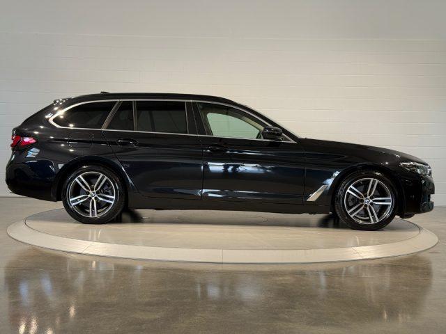 BMW 518 d 48V Touring Luxury Line PREZZO REALE