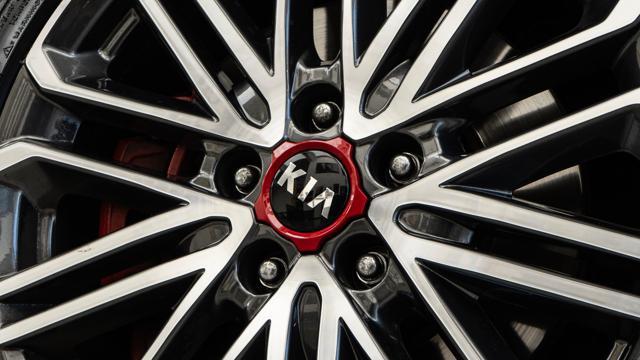 KIA Proceed 1.6 T-GDI DCT GT IVA UNIPRO