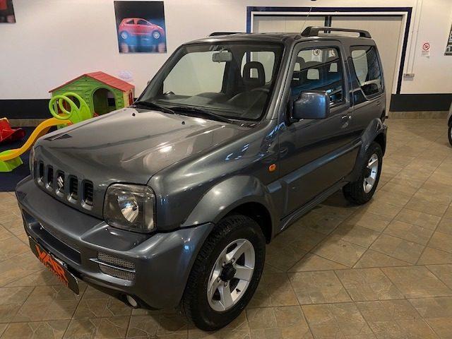 SUZUKI Jimny 1.3i 16V cat 4WD "NEOPATENTATI"