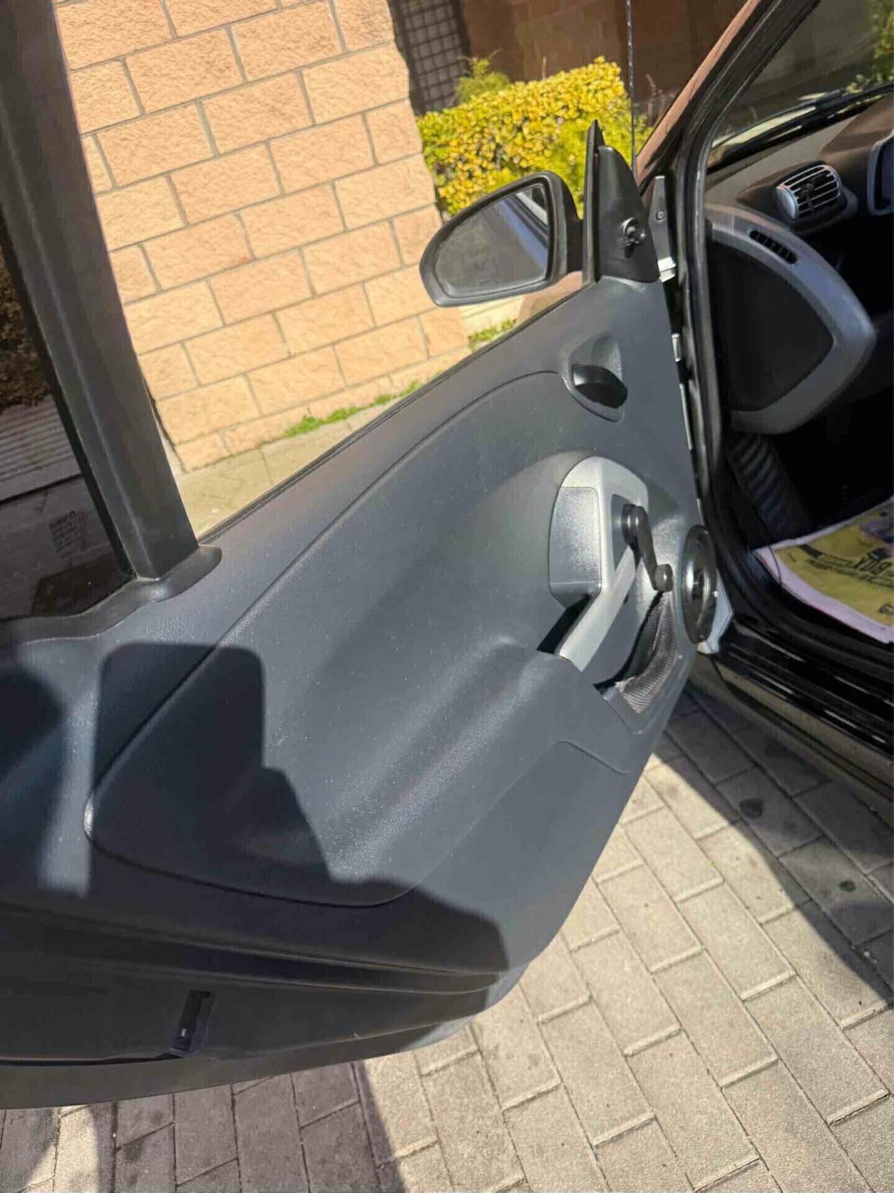 SMART 451 NEOPATENTATI ACCETTO PERMUTE GARANZIA