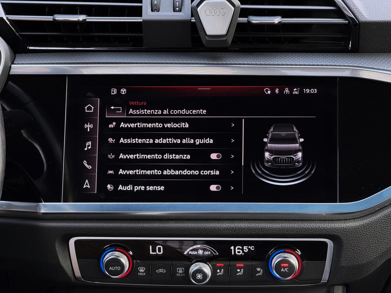 Audi Q3 40 TDI S line S tronic 200CV Quattro CAM