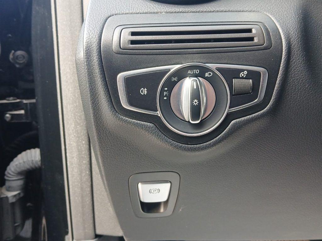 Mercedes-Benz GLC 200 d 4Matic Business Extra