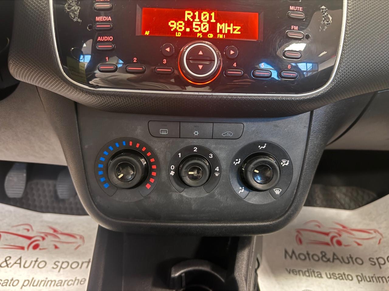 Fiat Punto 1.3 MJT II 75 CV 5 porte Street