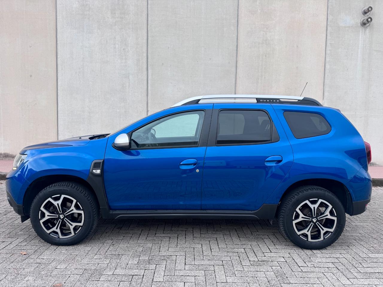 Dacia Duster 1.0 TCe 100 CV ECO-G 4x2 15th Anniversary