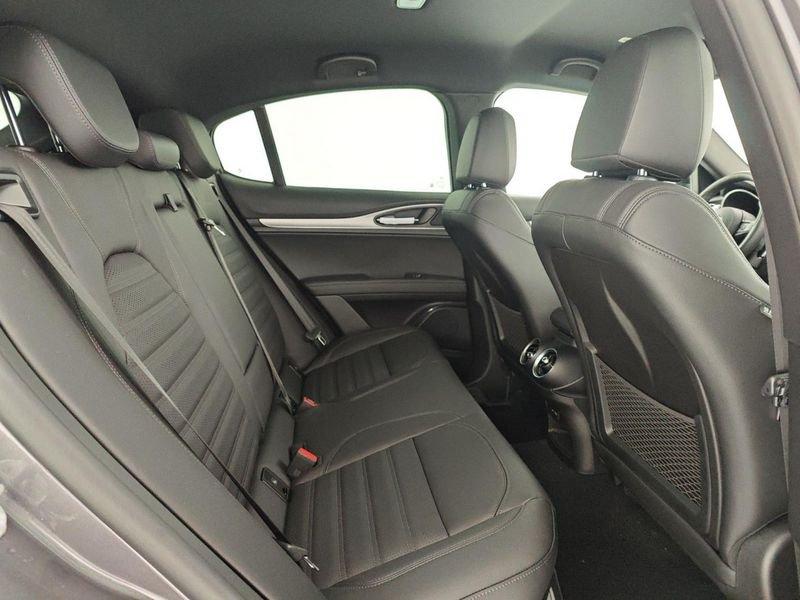Alfa Romeo Stelvio 2.2 Turbodiesel 210 CV AT8 Q4 Veloce