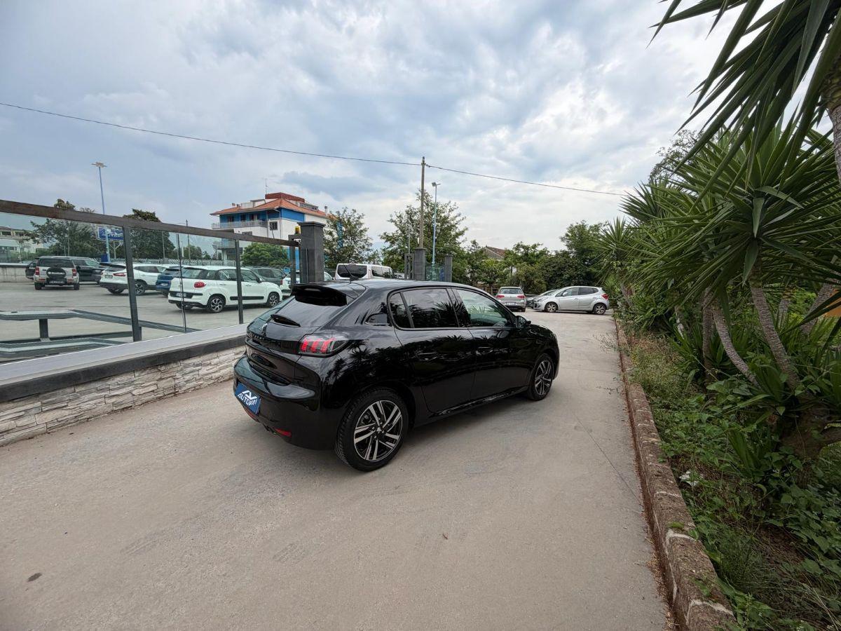 PEUGEOT - 208 - BlueHDi 100 S&S 5p. Allure