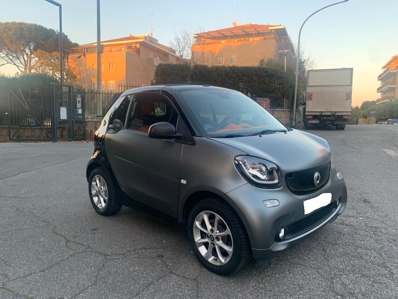 Smart ForTwo70 CABRIO AUTOMATICA 2018 LED KM42355