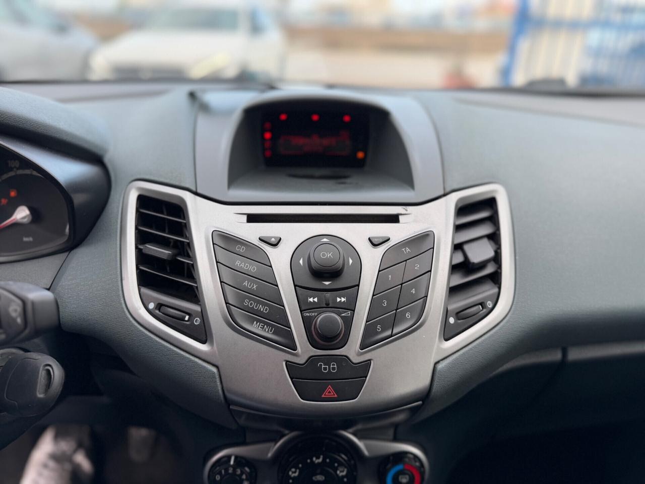 Ford Fiesta 1.4 TDCi 68CV 5 porte