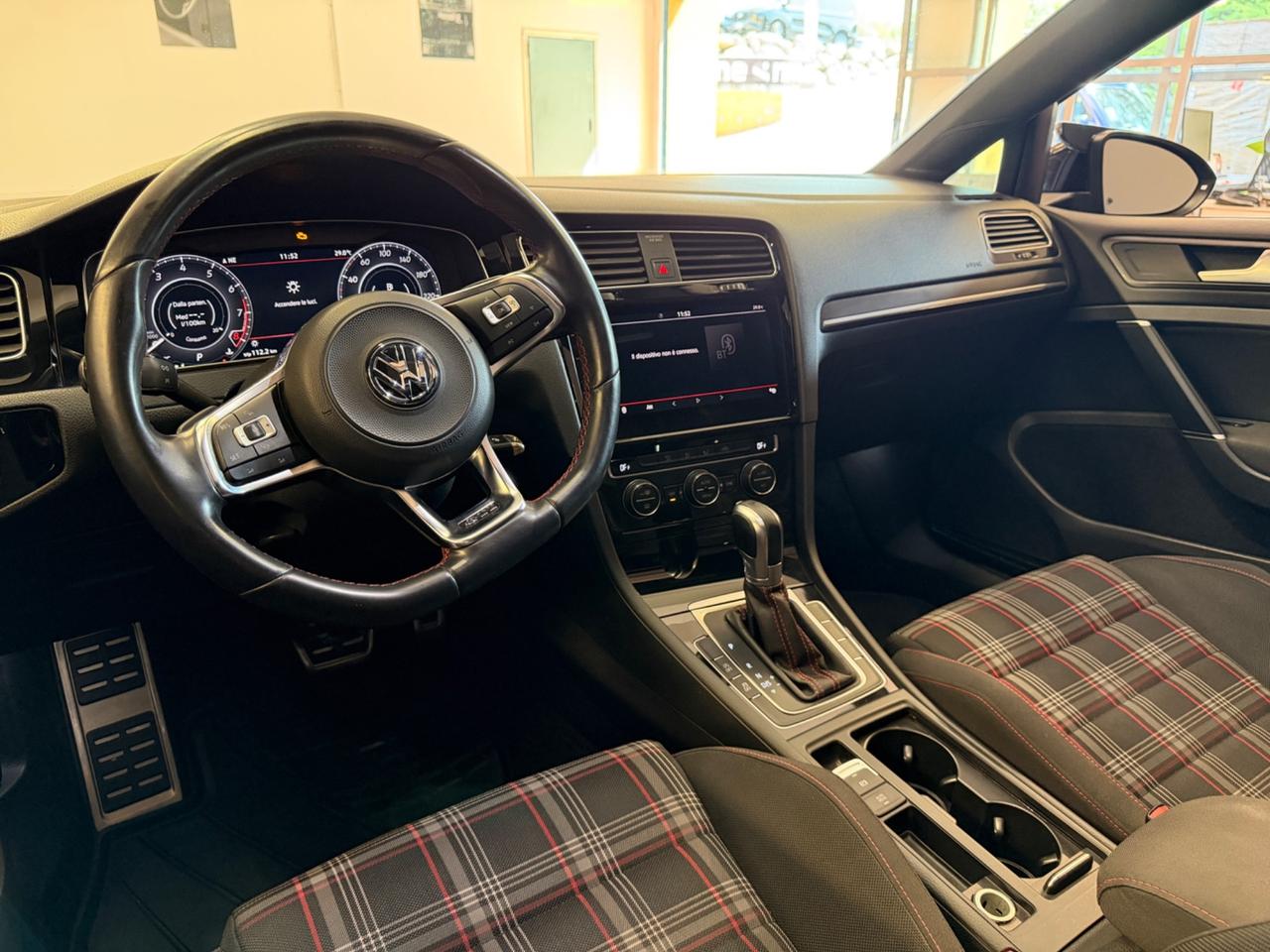 Volkswagen Golf GTI Performance 2.0 245 CV TSI DSG
