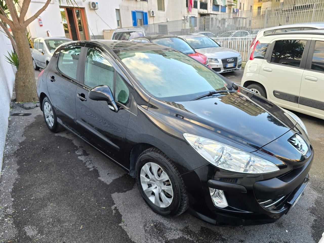 Peugeot 308 1.6 8V HDi 93CV 5p. Active