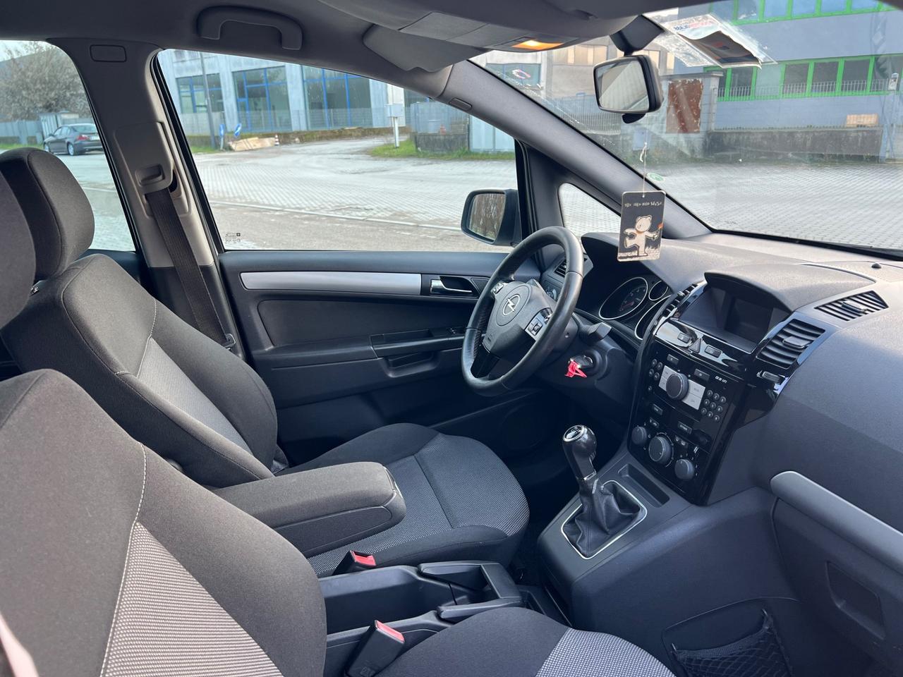 Opel Zafira 1.6 16V ecoM 150CV Turbo One