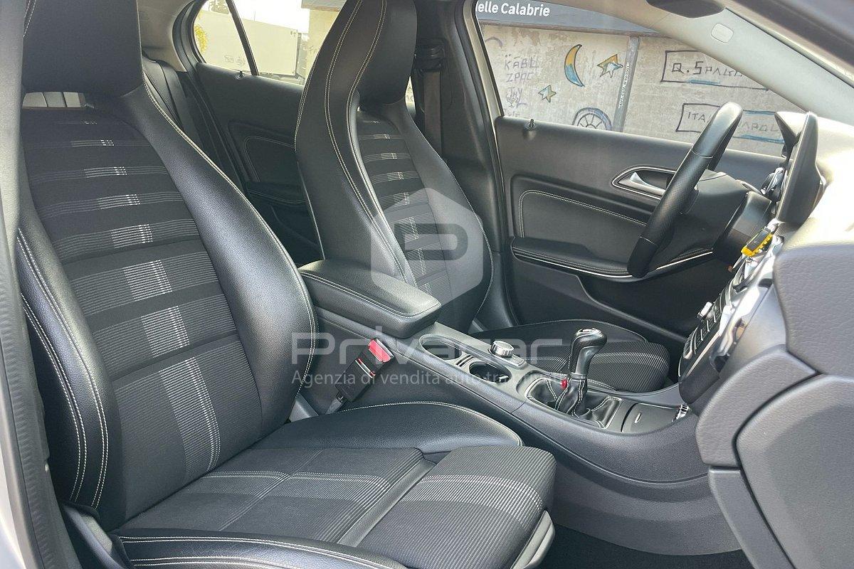 MERCEDES GLA 200 d Sport