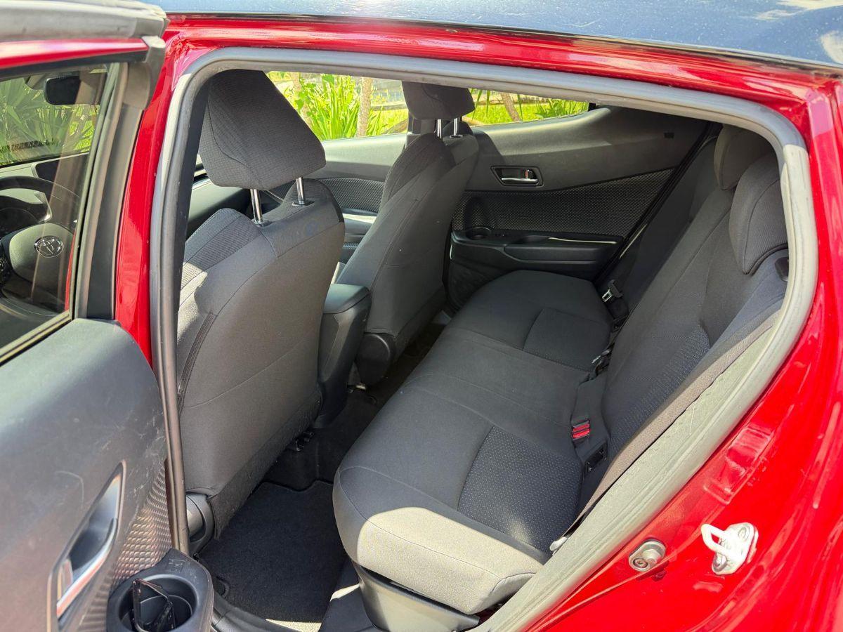TOYOTA - C-HR - 1.8 Hybrid CVT Lounge