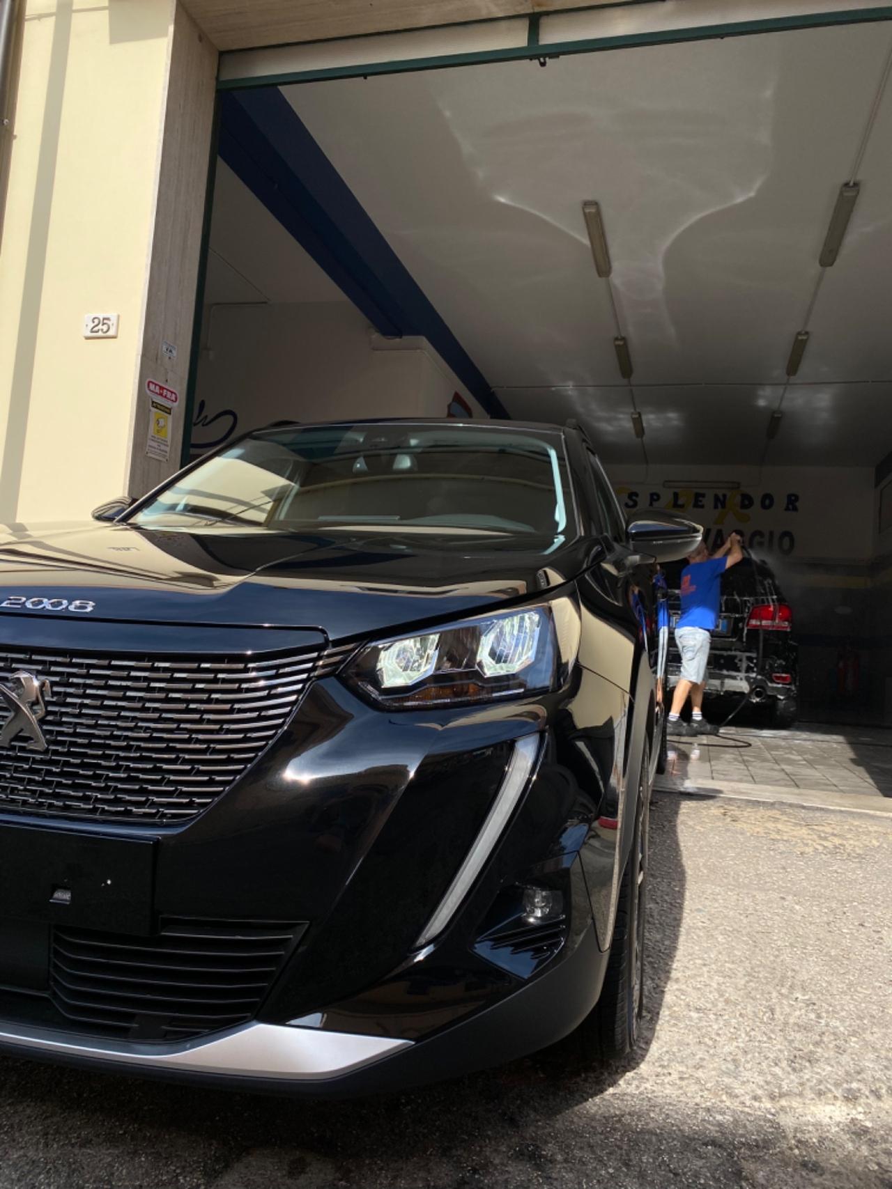 Peugeot 2008 BlueHDi 130 S&S EAT8 Allure Pack