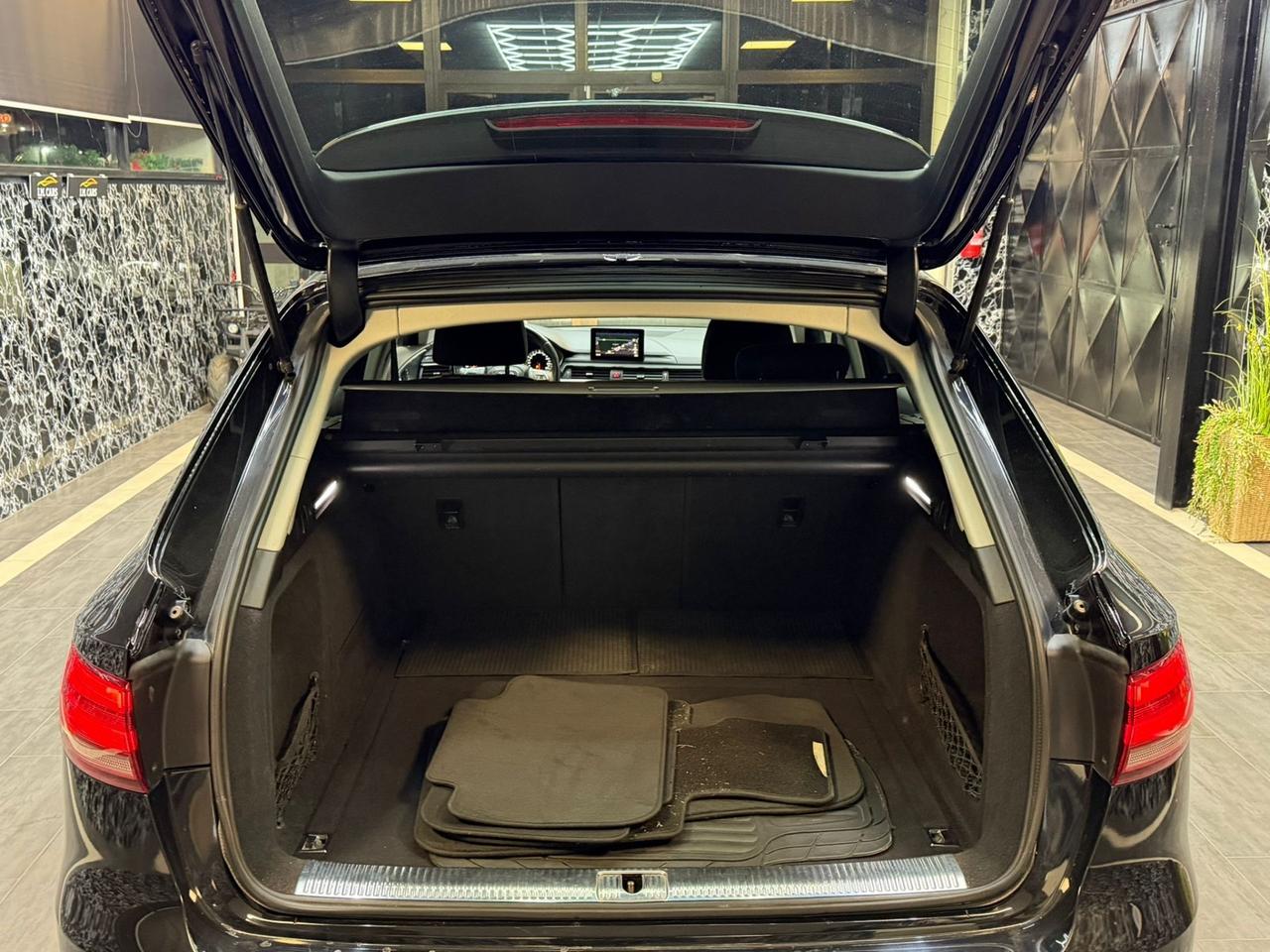 Audi A4 Avant 2.0 TDI 150 CV Business Sport