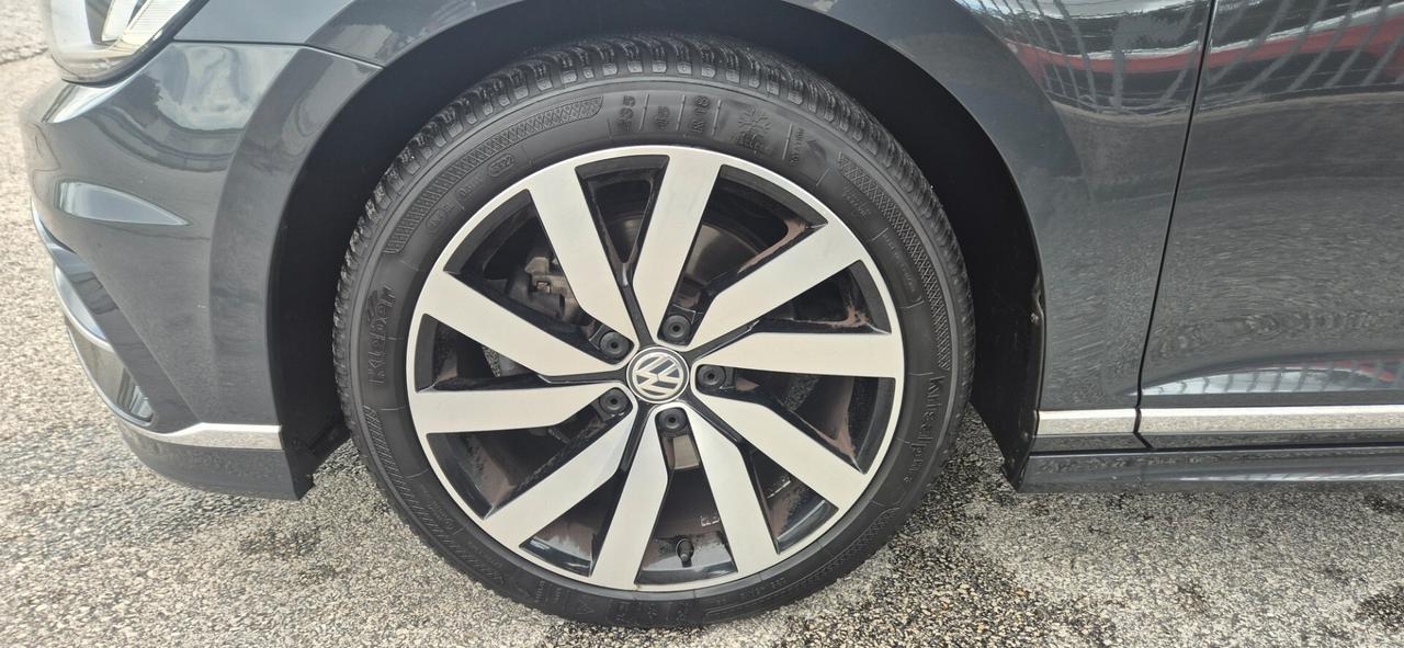 Volkswagen Passat Variant 2.0 TDI 190 CV 4MOTION DSG Executive