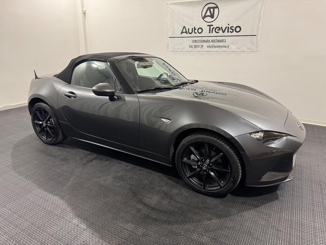 Mazda MX-5 2.0L Skyactiv-G Sport RECARO!!