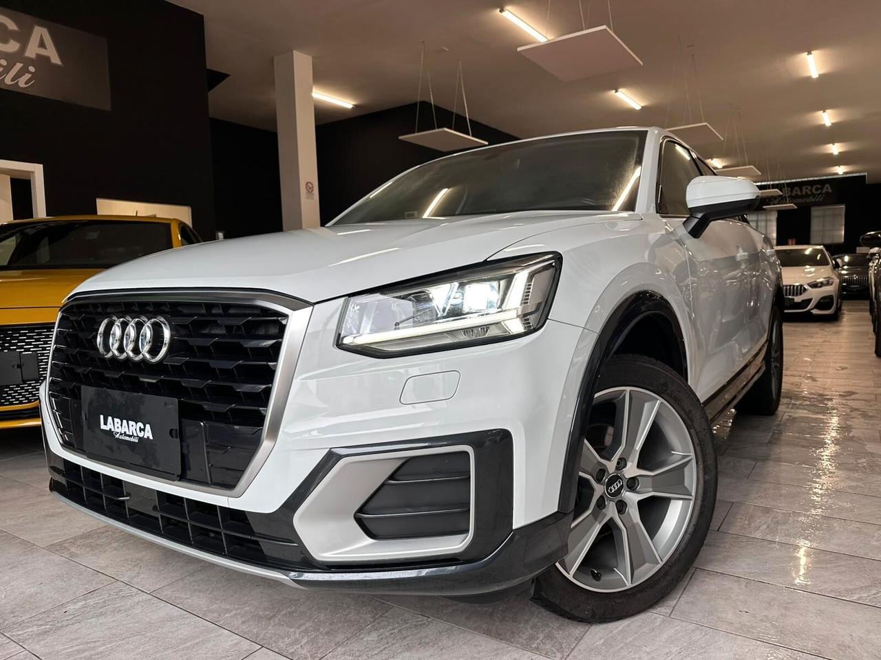 Audi Q2 30 TFSI Business Design