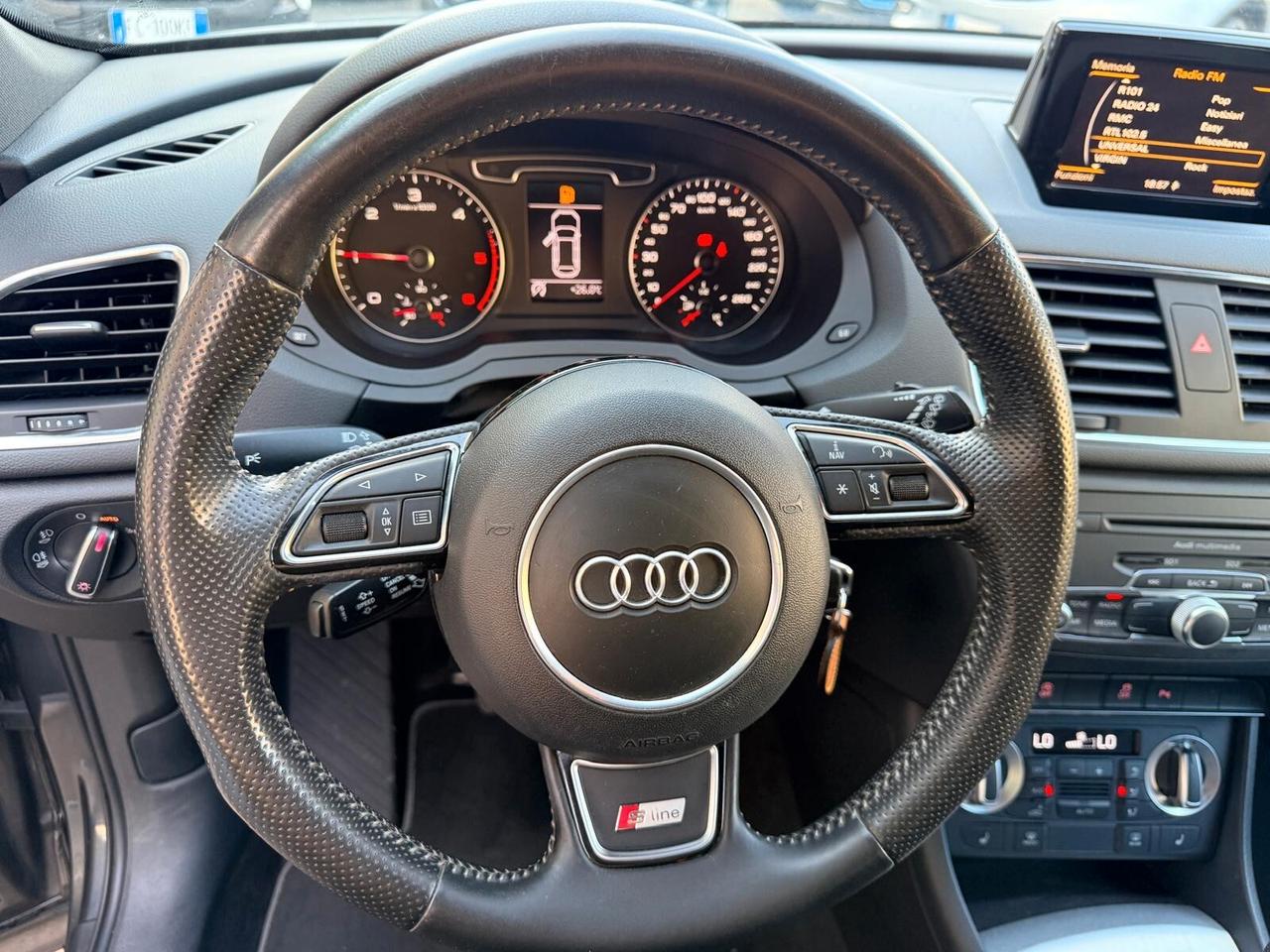 Audi Q3 2.0 TDI quattro S LINE