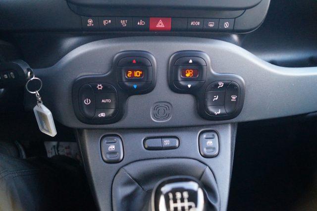 FIAT Panda 1.0 FireFly S&S Hybrid City Life FULL ACCESSORI