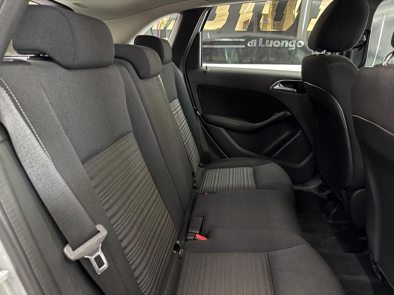 Mercedes-benz Classe B 180d Premium
