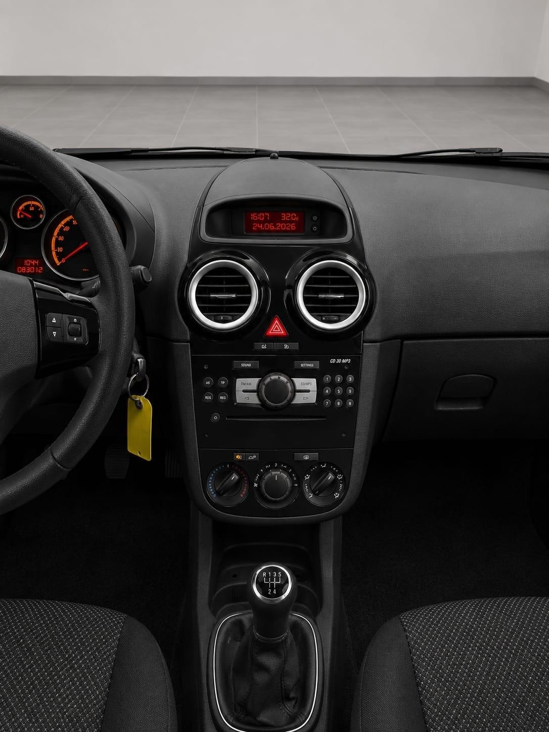 Opel Corsa 1.2 5 porte Cosmo