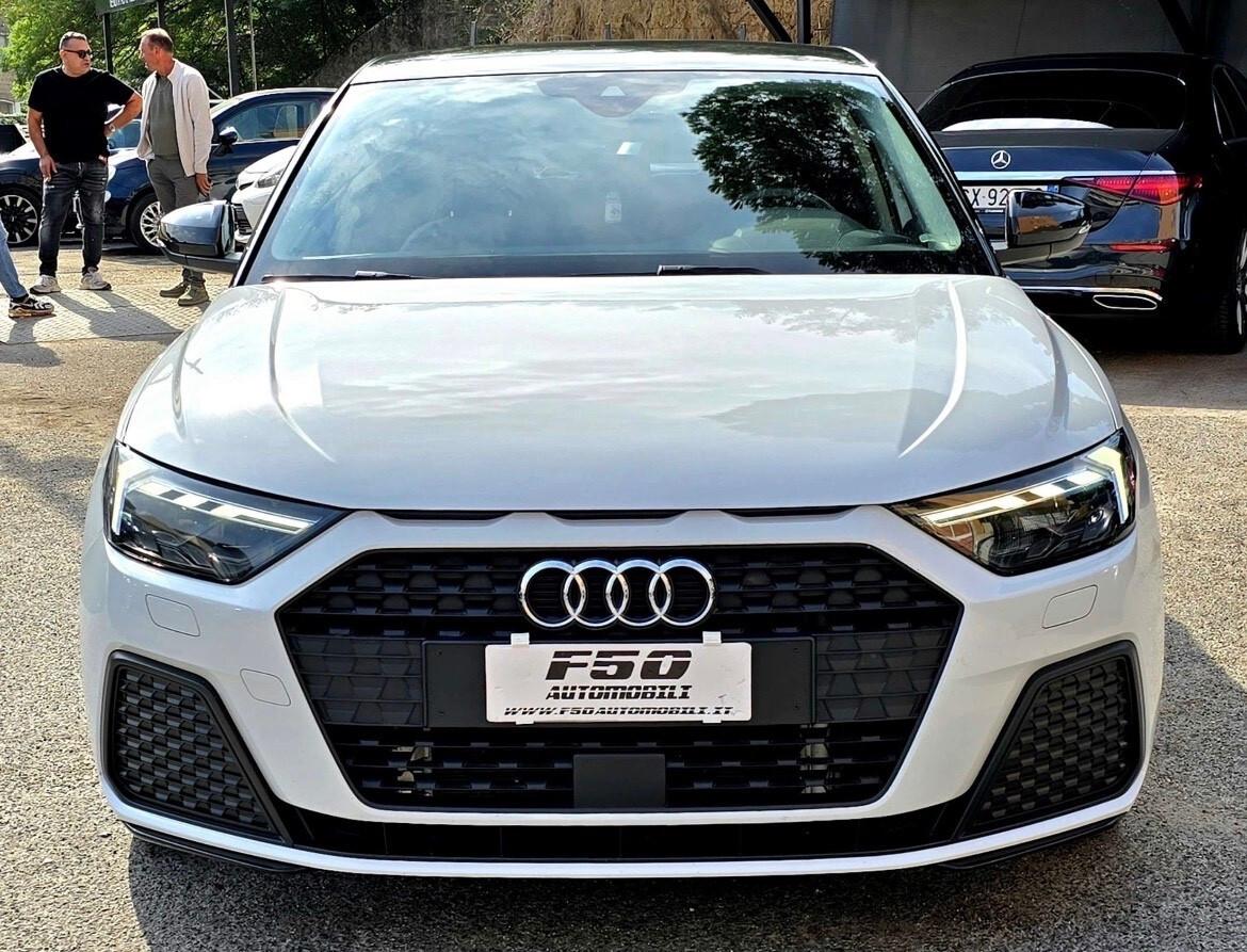 Audi A1 SPB 30 TFSI Identity Black