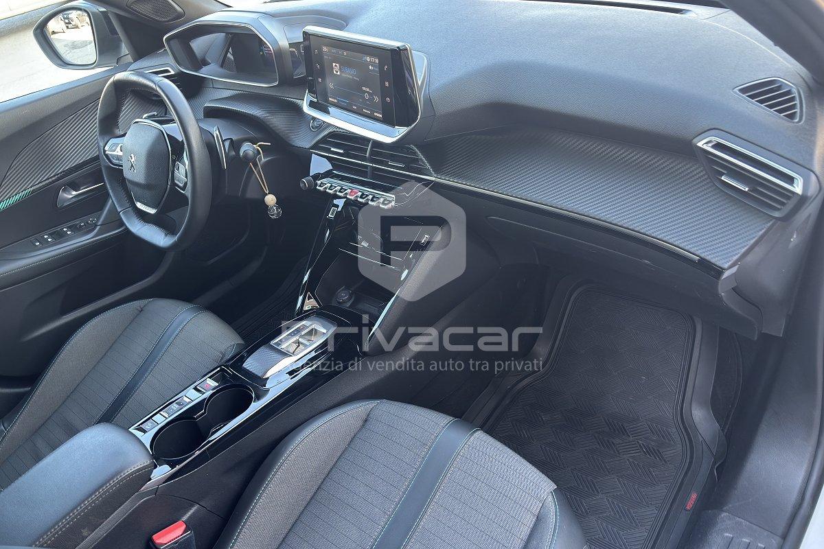 PEUGEOT 2008 BlueHDi 130 S&S EAT8 Allure Pack