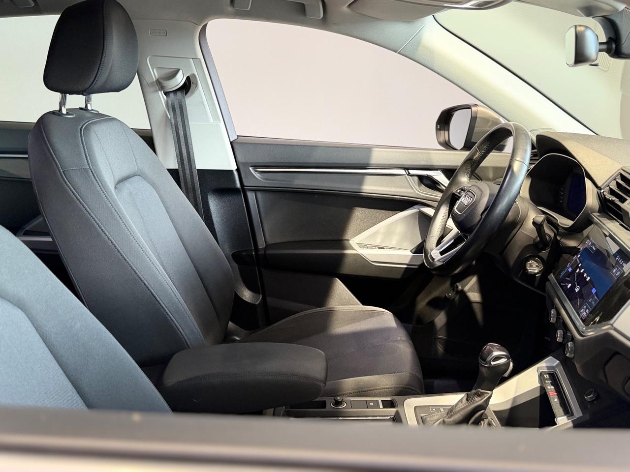 Audi Q3 SPB 35 TDI quattro S tronic Business Plus