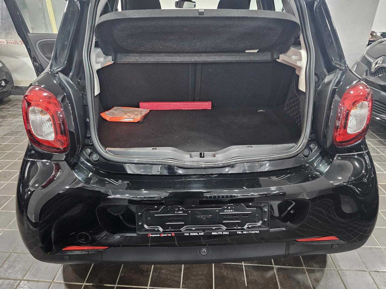 NUOVA SMART FORFOUR IDENTITY BLACK EDITION PASSION 0.9 BENZ 90CV TWINAMIC