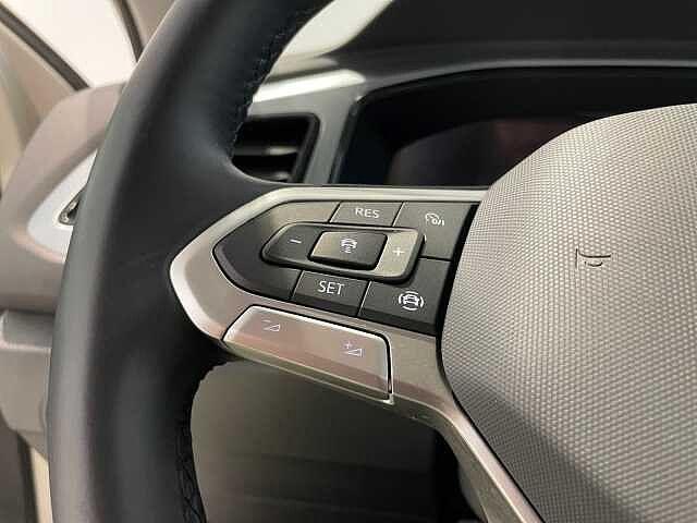 Volkswagen T-Roc 1.0TSI 110CV Life - NEOPATENTATI