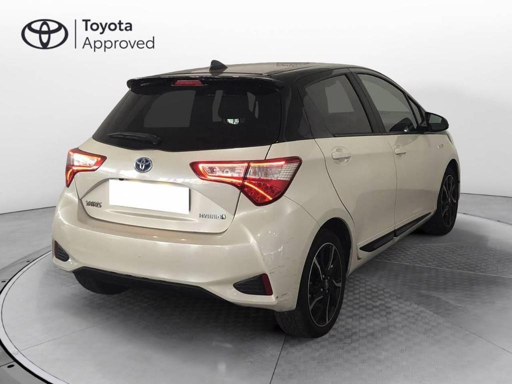 Toyota Yaris 5 Porte 1.5 VVT-i Hybrid Trend White Edition E-CVT