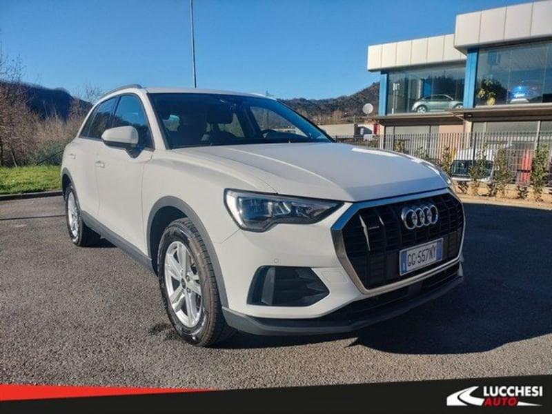 Audi Q3 35 TDI quattro S tronic Business
