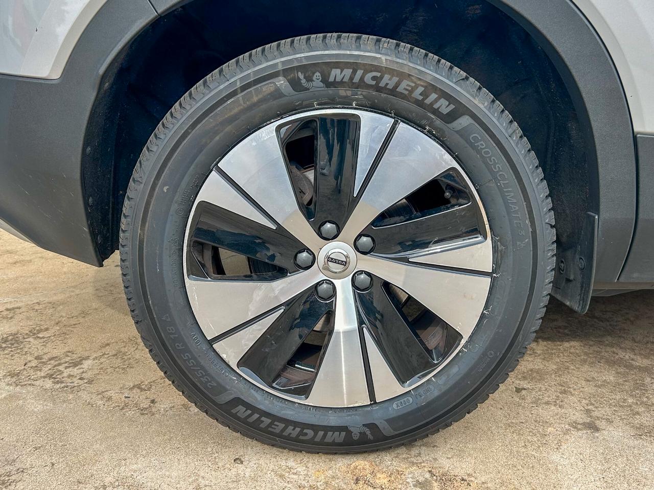 PROMO! Volvo XC40 T4 Recharge Plug-in Hybrid automatico