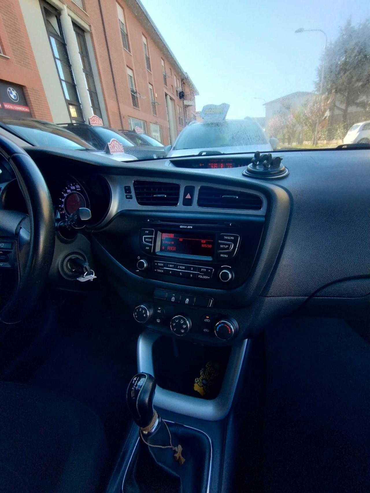 Kia Ceed cee'd 1.4 CVVT 5 porte Cool