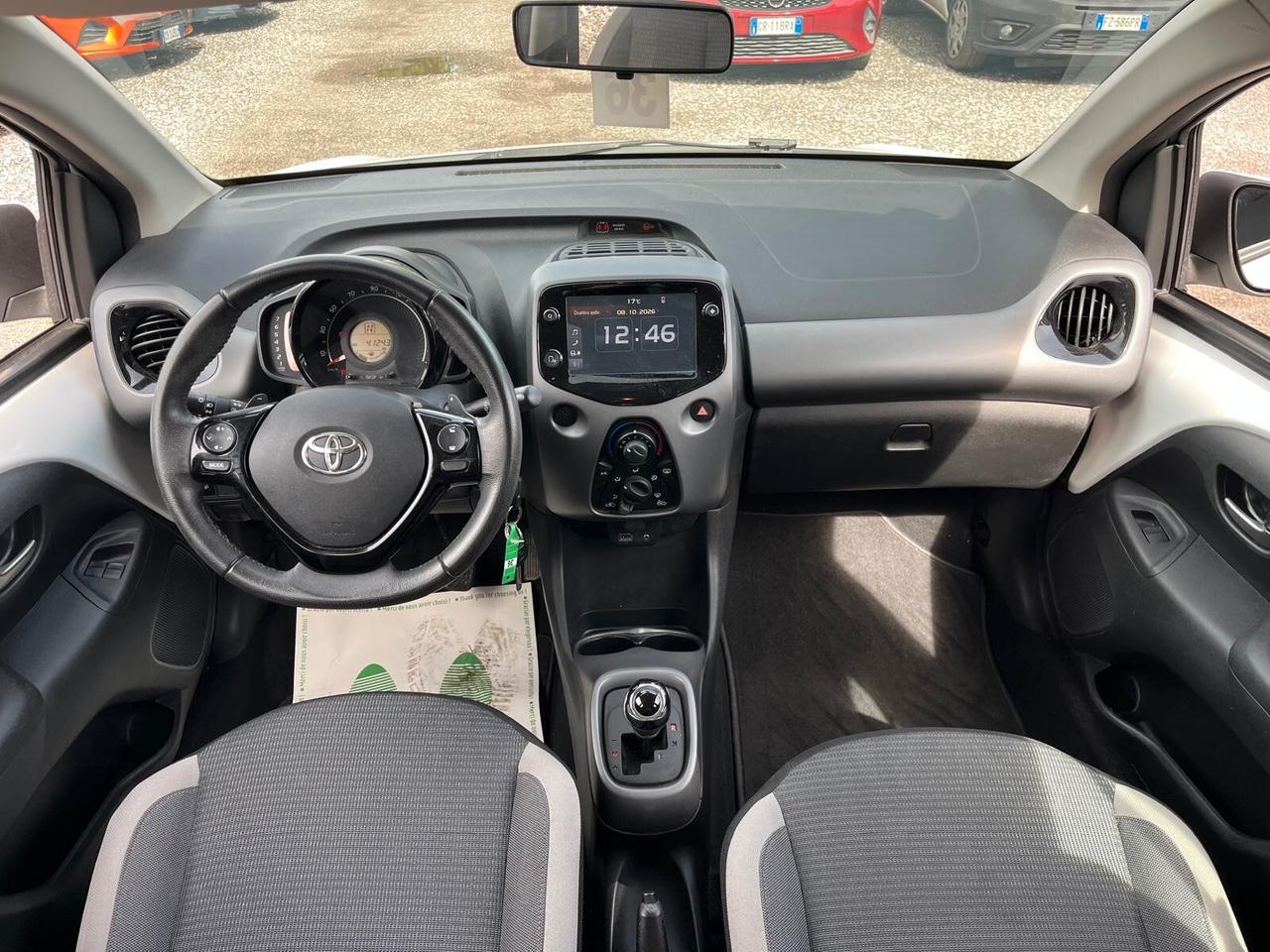 Toyota Aygo Connect 1.0 VVT-i 72CV 5 porte x-business plus