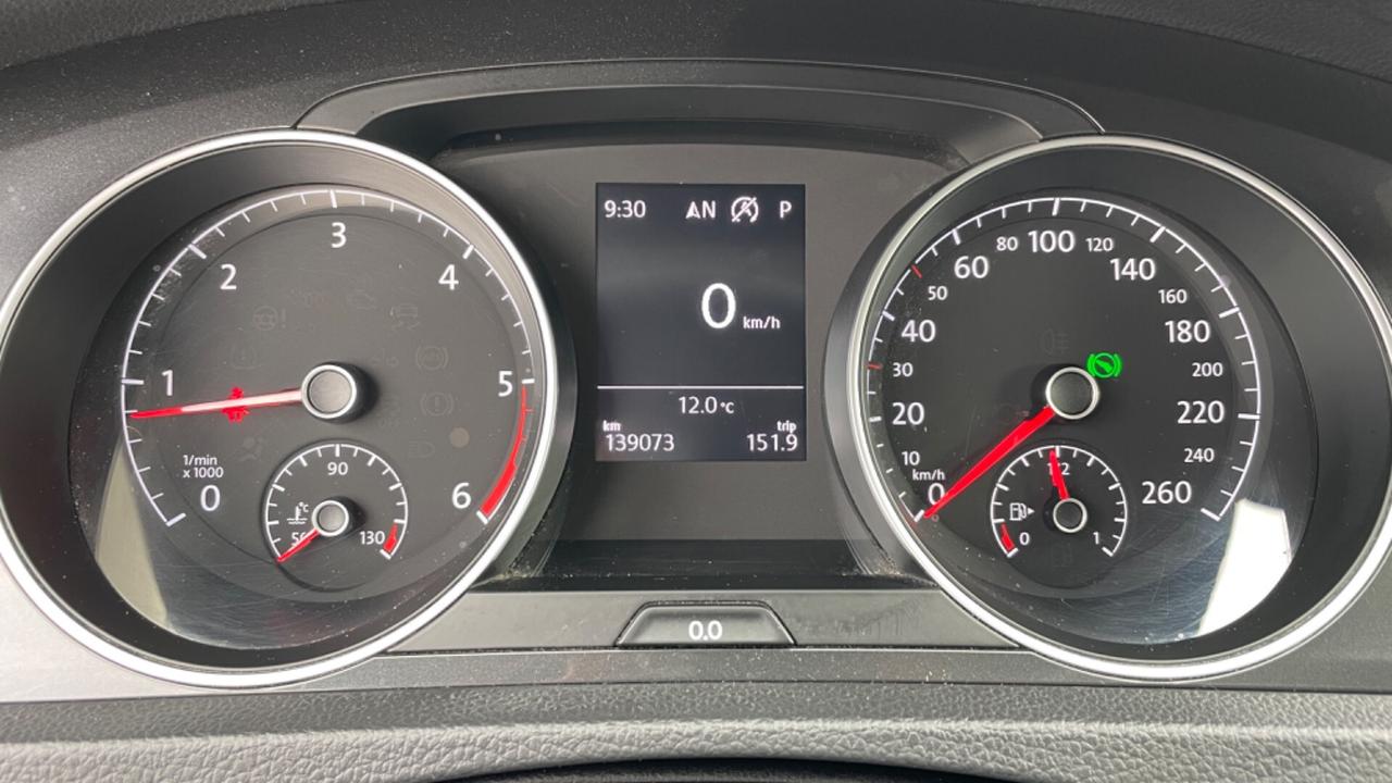 VOLKSWAGEN GOLF 7 VARIANT 1.6TDI DSG - 2018