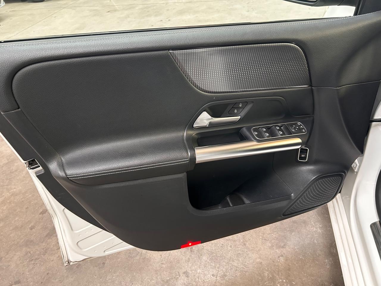 Mercedes-benz B 200 d Automatic Premium