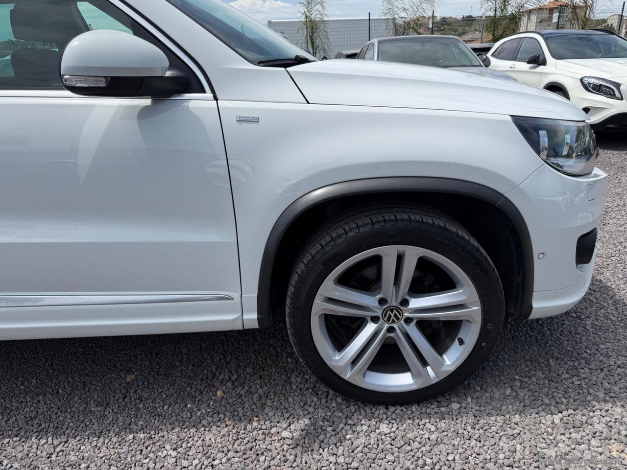 VOLKSWAGEN Tiguan 2.0 TDI 177CV R-LINE NAVI