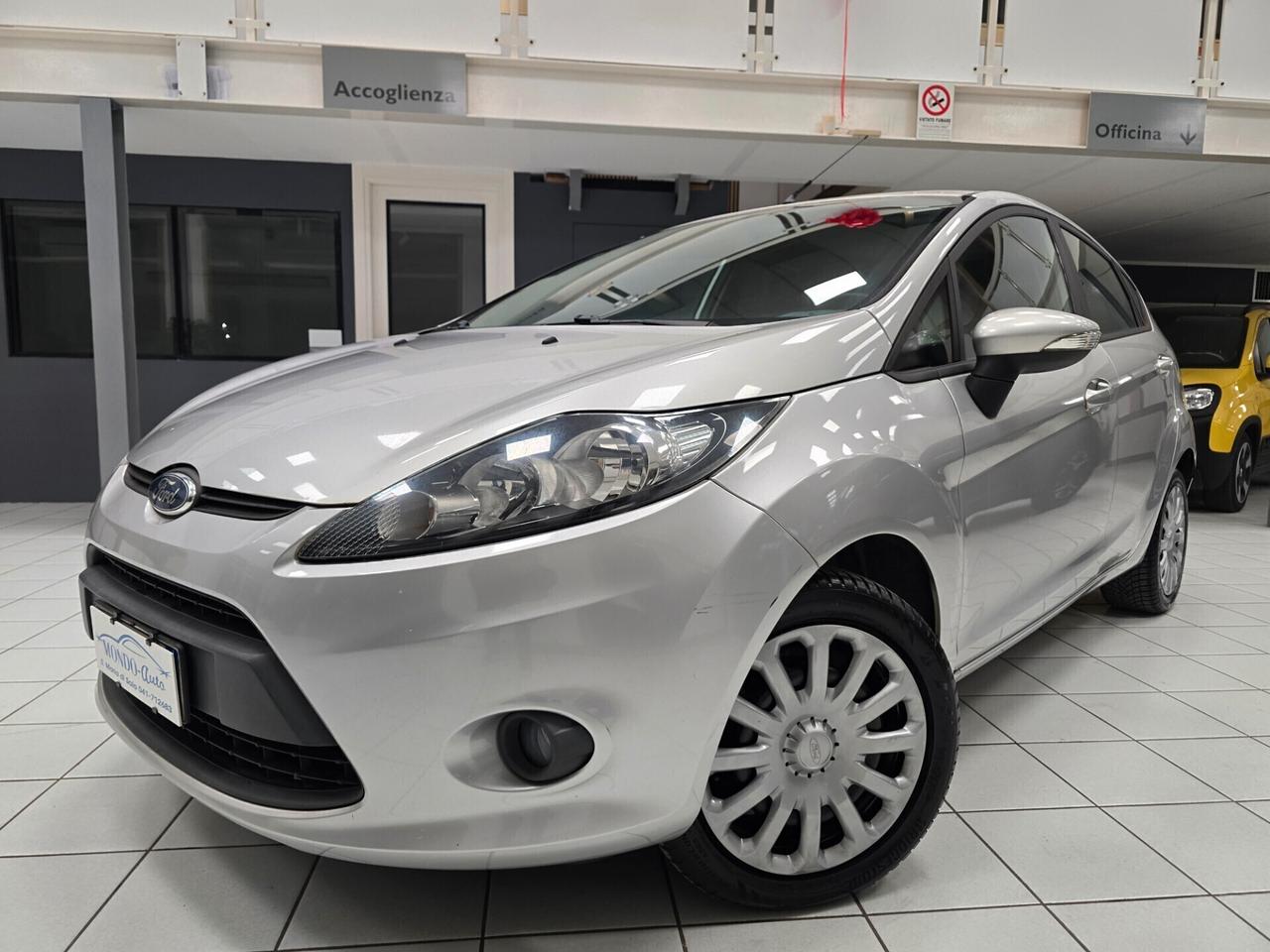 Ford Fiesta 1.2 82CV 5 porte OK NEOPATENTATI