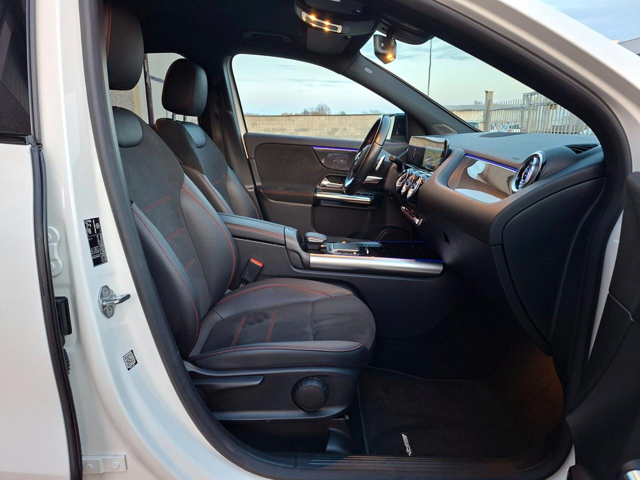 Mercedes GLA 180d Premium *TAGLIANDI MERCEDES*