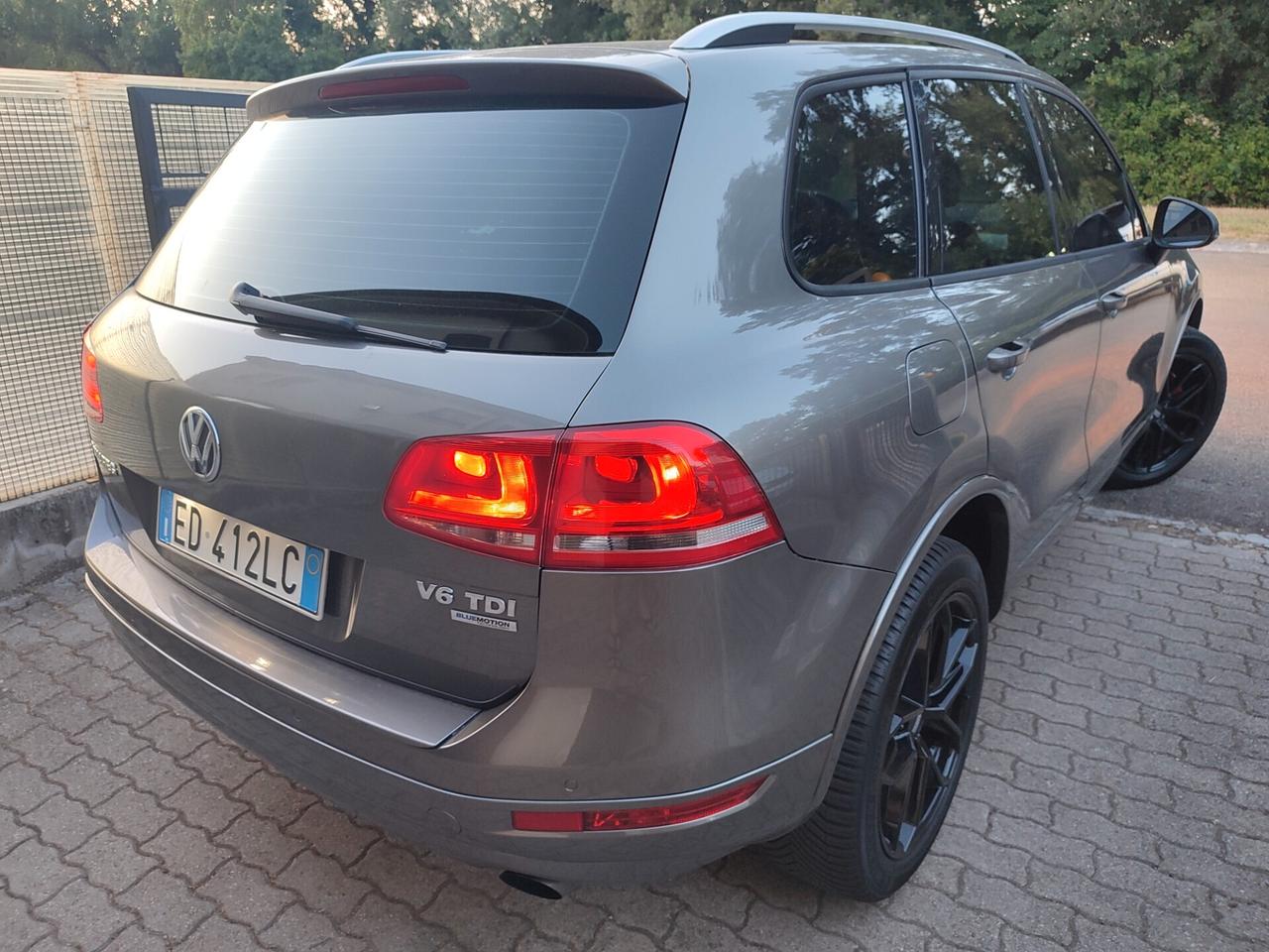 VOLKSWAGEN TOUAREG TDV6 2011 COME NUOVA BELLA