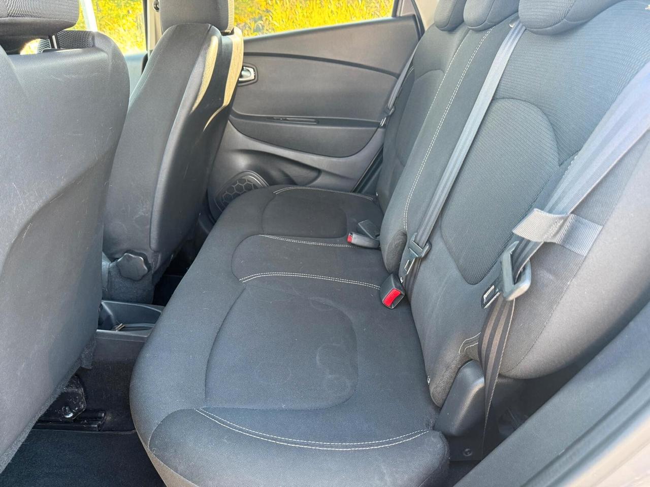 Renault Captur dCi 8V 90 CV