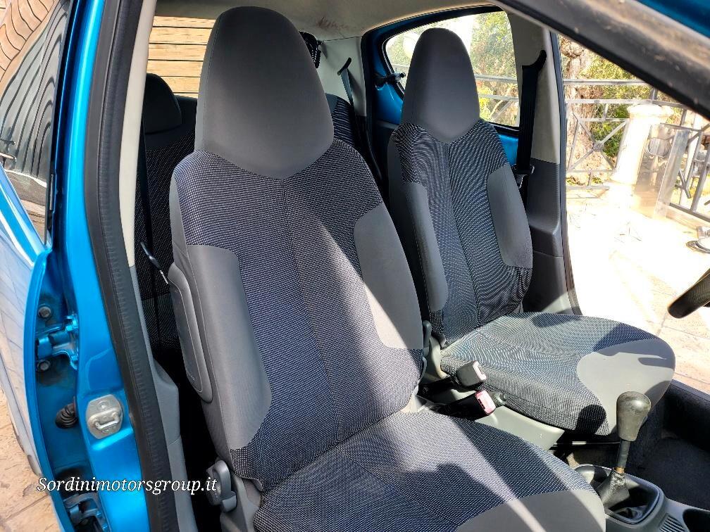 Peugeot 107 1.0 68CV 5p. Sweet Years