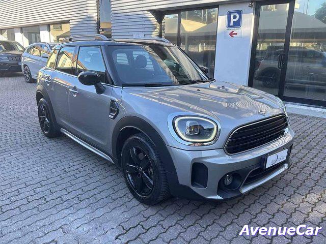 MINI Countryman Cooper Essential TELECAMERA LED CARPLAY IVA ESP.