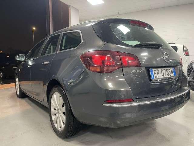 Opel Astra Astra IV 2010 Sports Tourer 1.7 cdti Cosmo 110cv