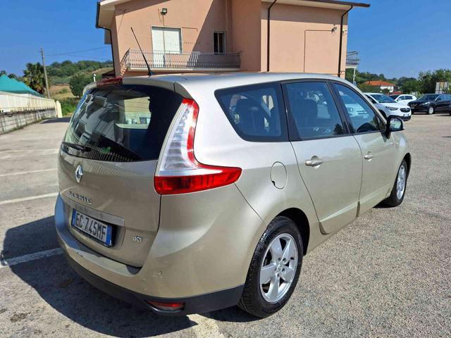 RENAULT Scenic 1.5 dCi 110CV Confort 7 POSTI