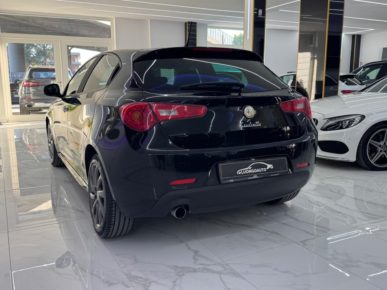 Alfa Romeo Giulietta 1.6 JTDm-2 105 CV Veloce